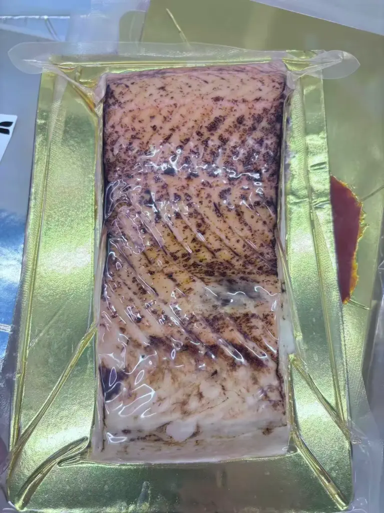 Salmon Grilled Small Pack by Weight/kg | 火烤三文鱼 小包装 称重/kg